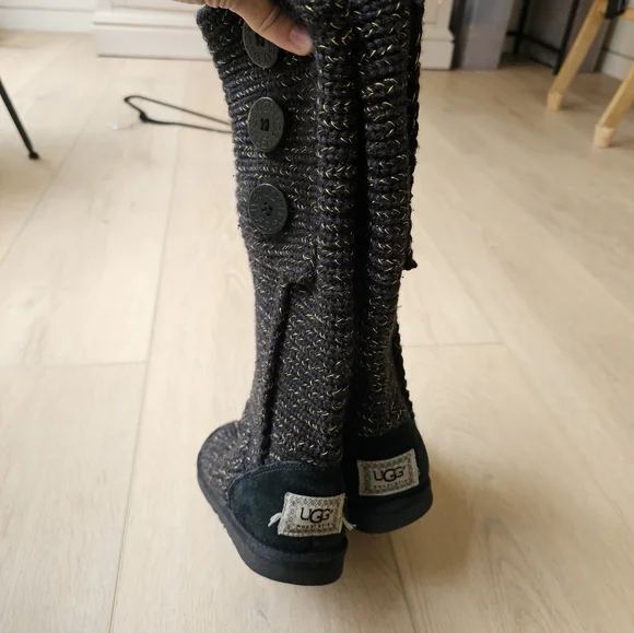 UGG VTG y2k Classic Cardy Black Gold Metallic Tall Button Knit Boots - Picture 7 of 9